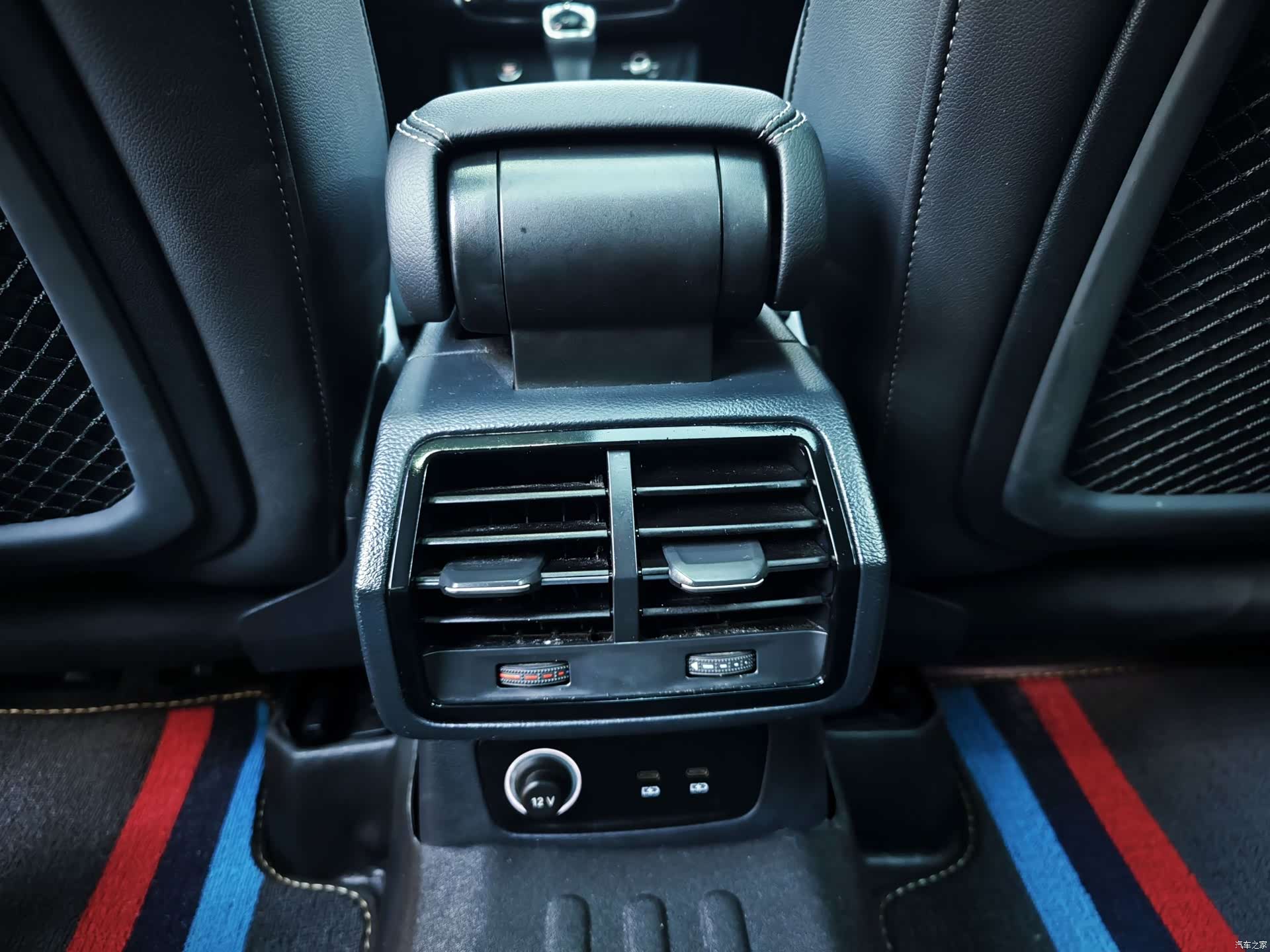 Audi Q3, 2022 15