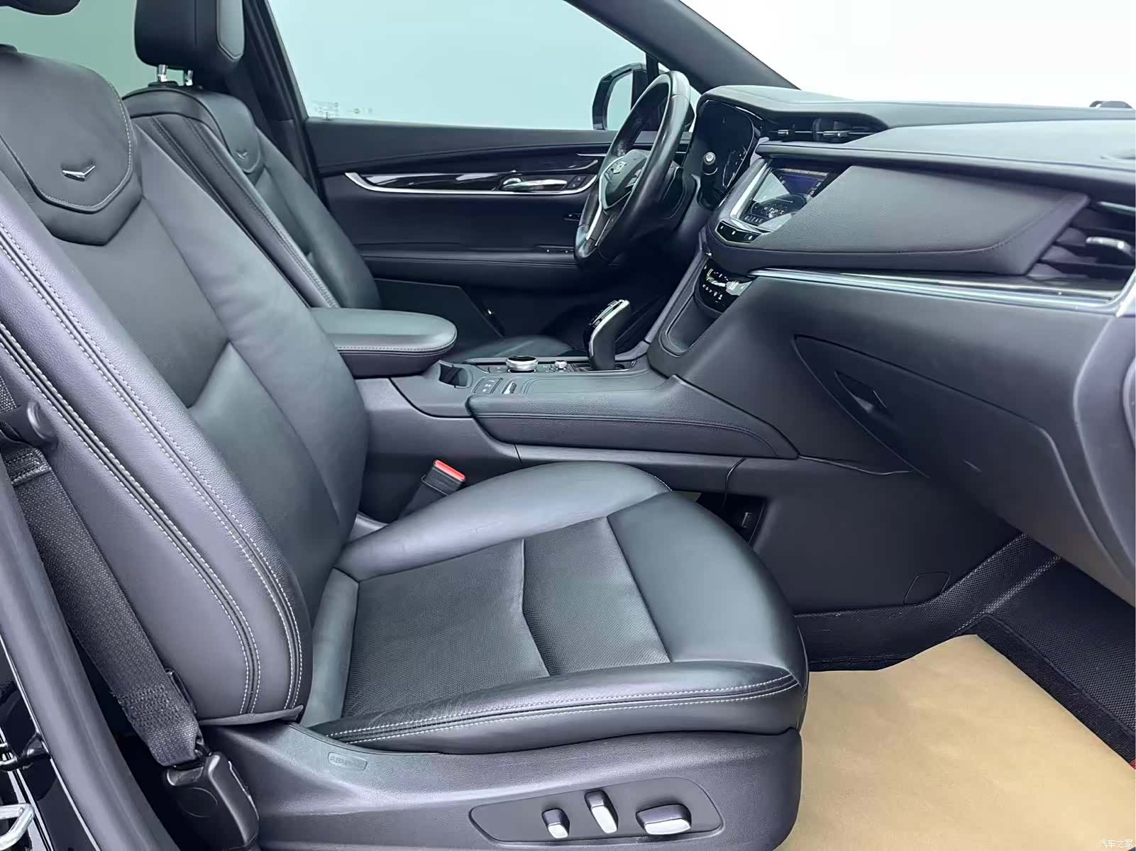 Cadillac XT5, 2020 7