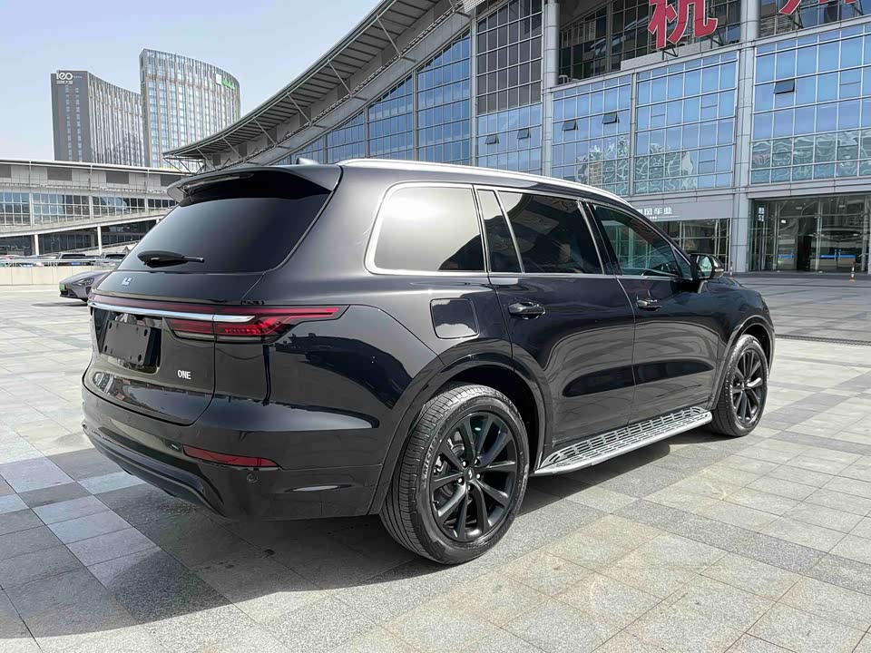 Li Auto Ideal ONE