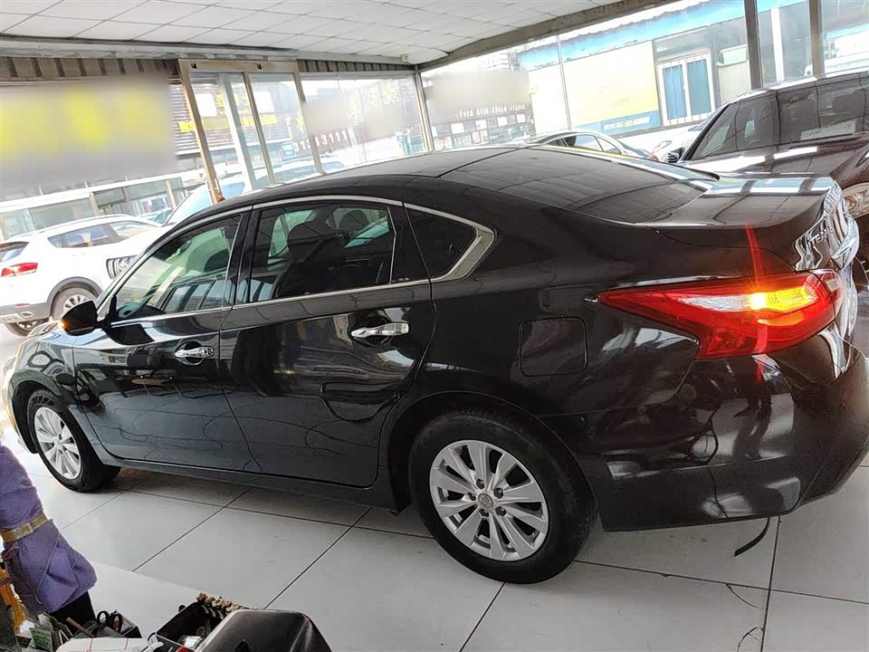 Nissan Teana Nissan Teana