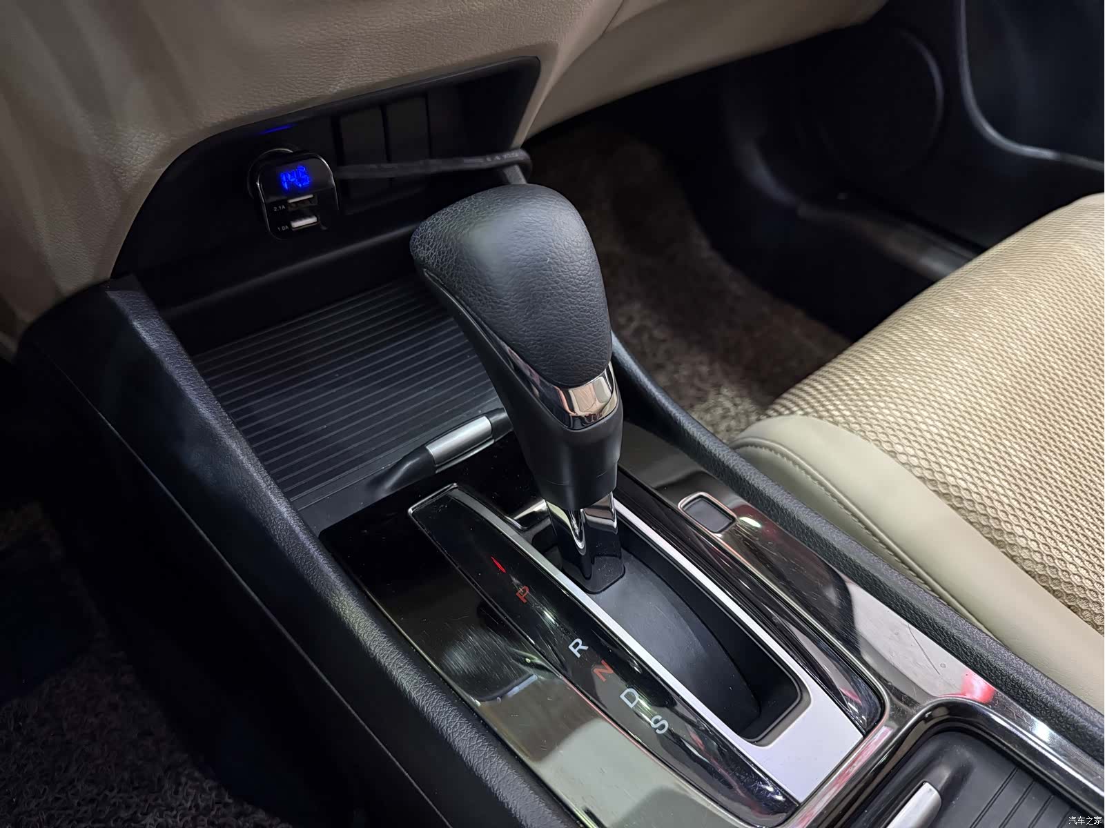 Honda Jade, 2018 13