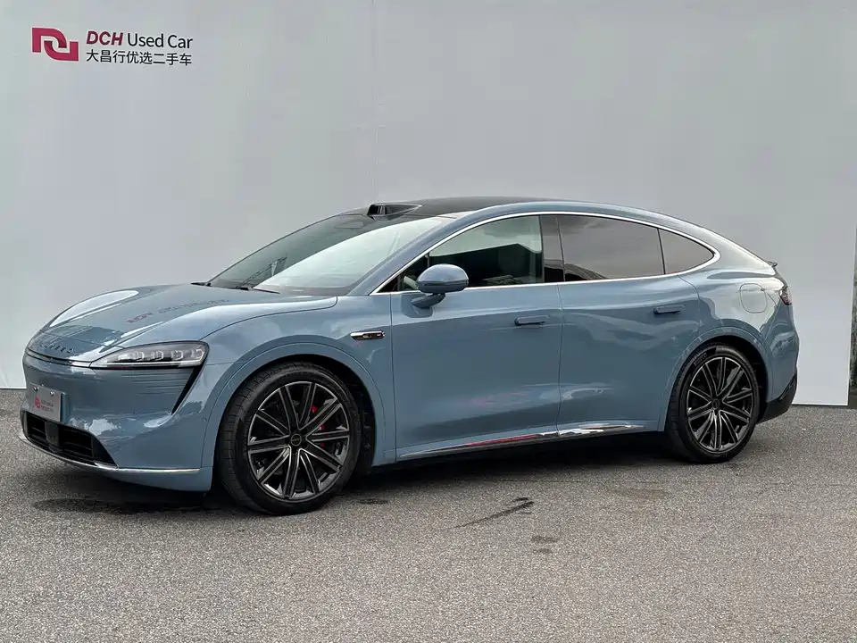 HarmonyOS Wisdom World R7