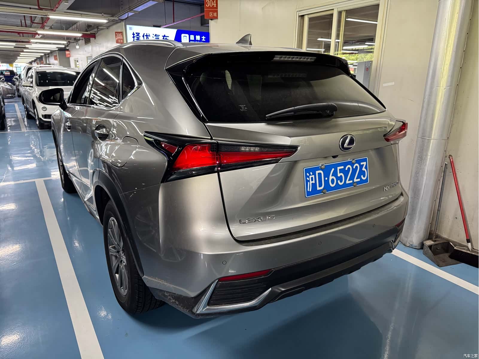 Lexus NX, 2018 3