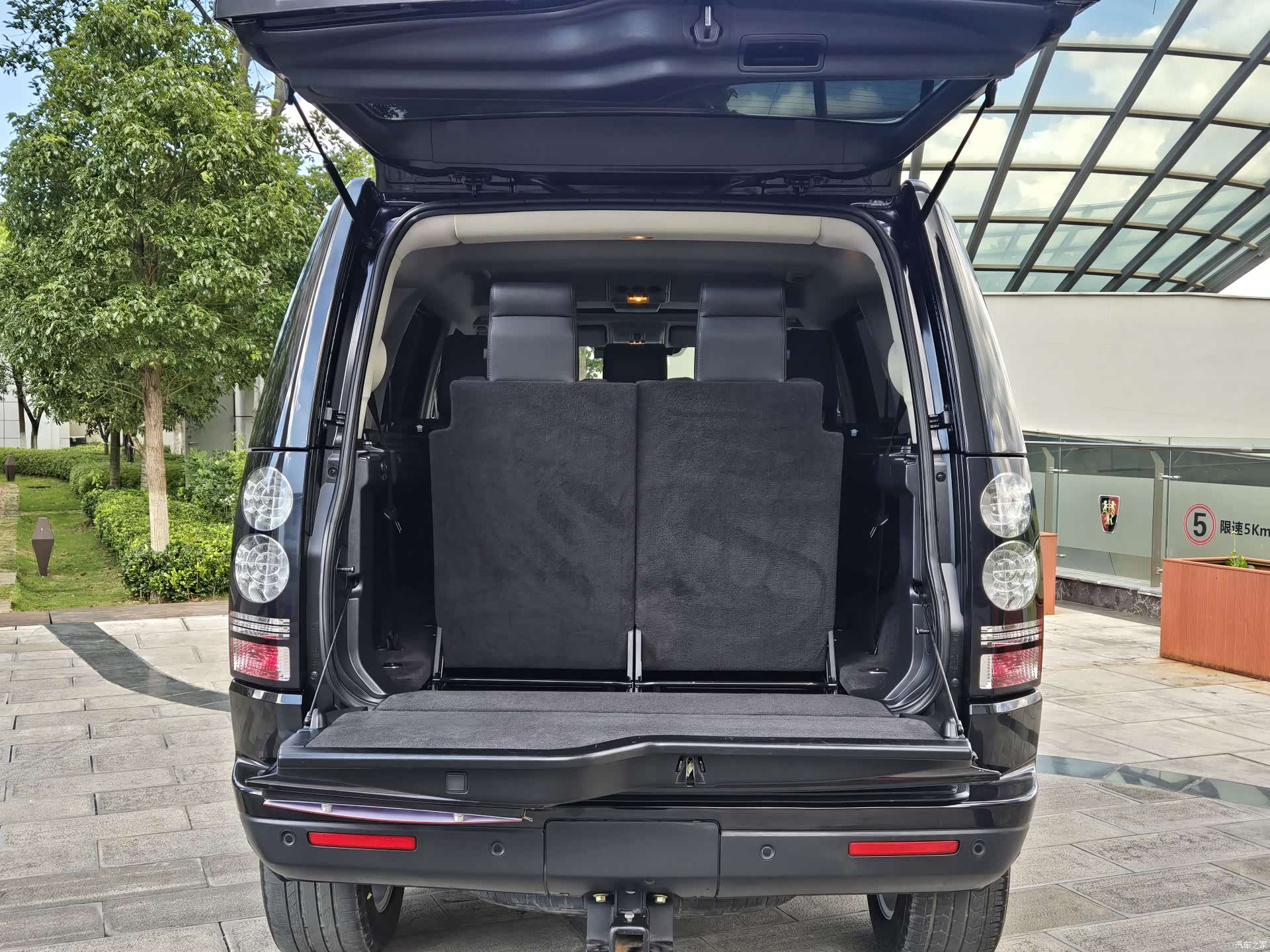 Land Rover Discovery, 2015 11