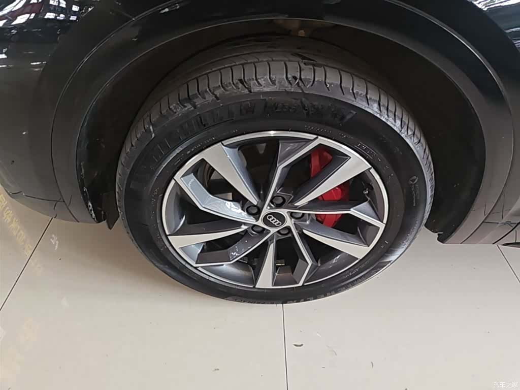 Audi Q5L, 2024 23