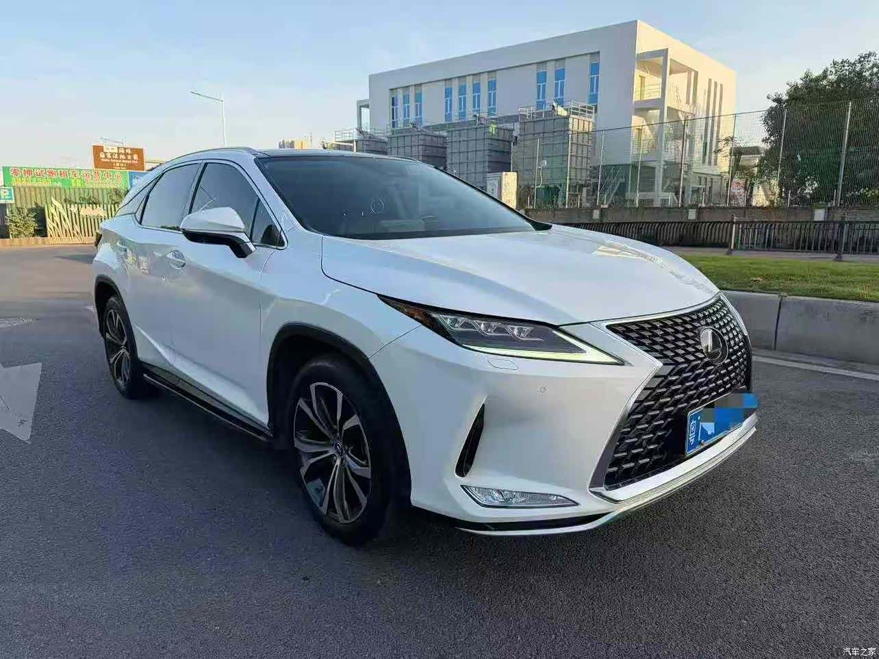 Lexus RX, 2021 3