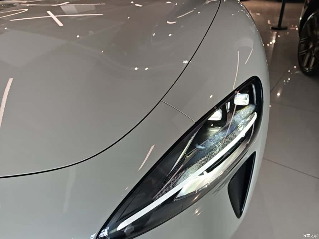Xiaomi SU7, 2025 24