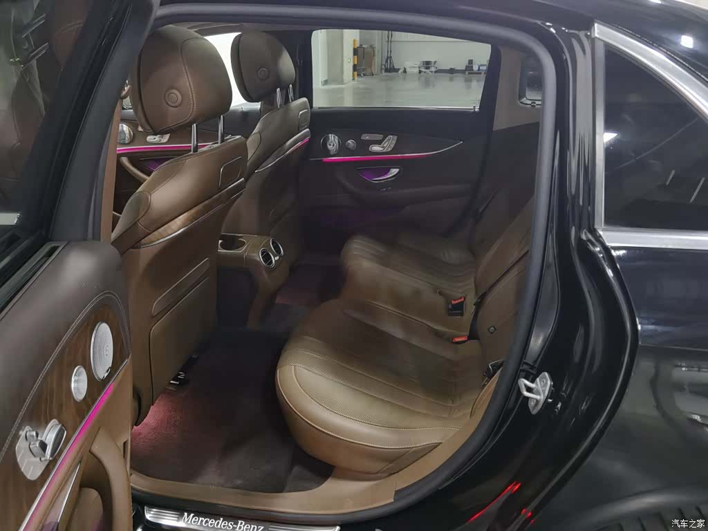 Mercedes-Benz E-Class, 2020 15