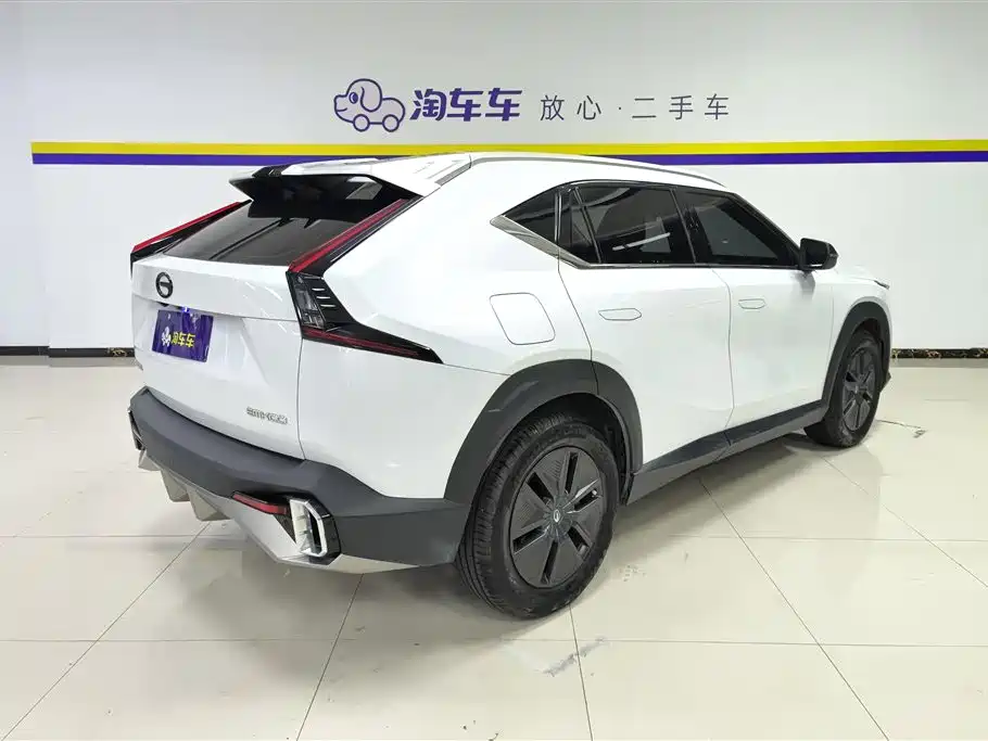 Trumpchi Shadow cool