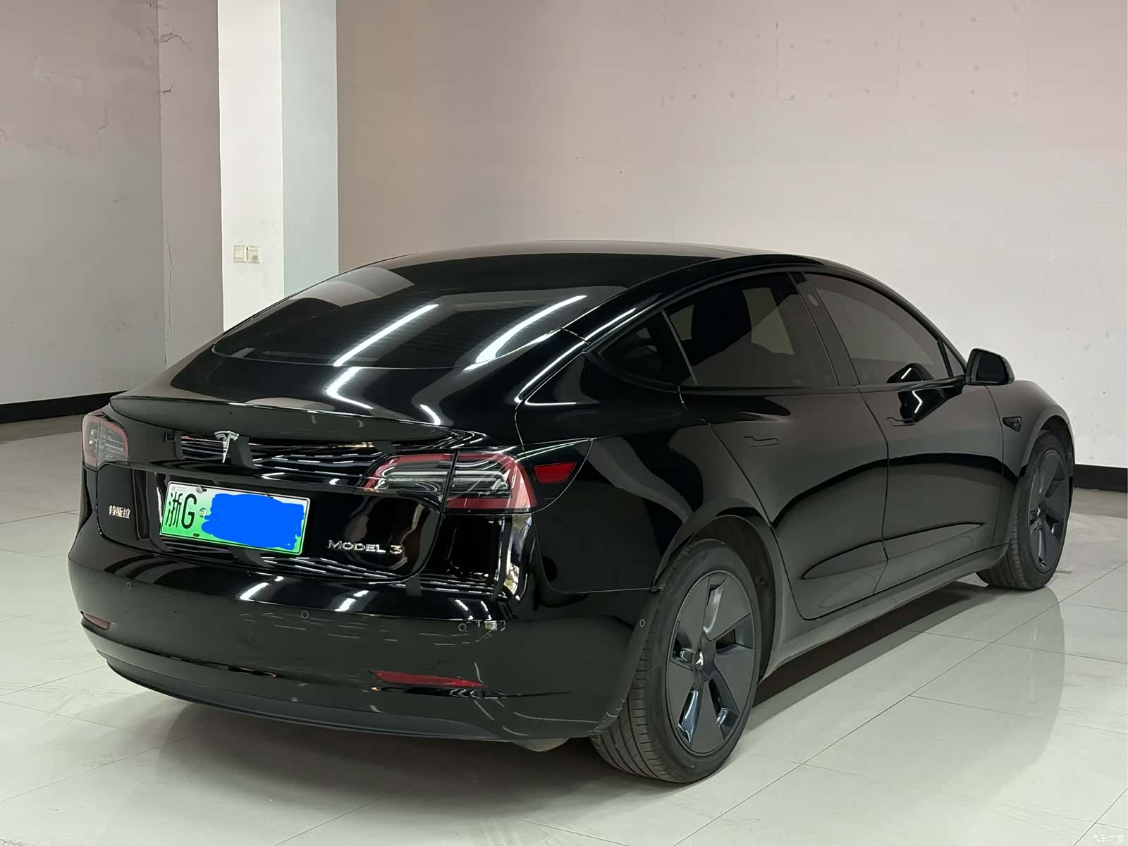 Tesla Model 3, 2023 6