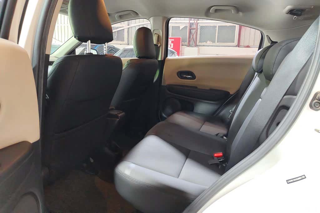 Honda Vezel, 2016 11