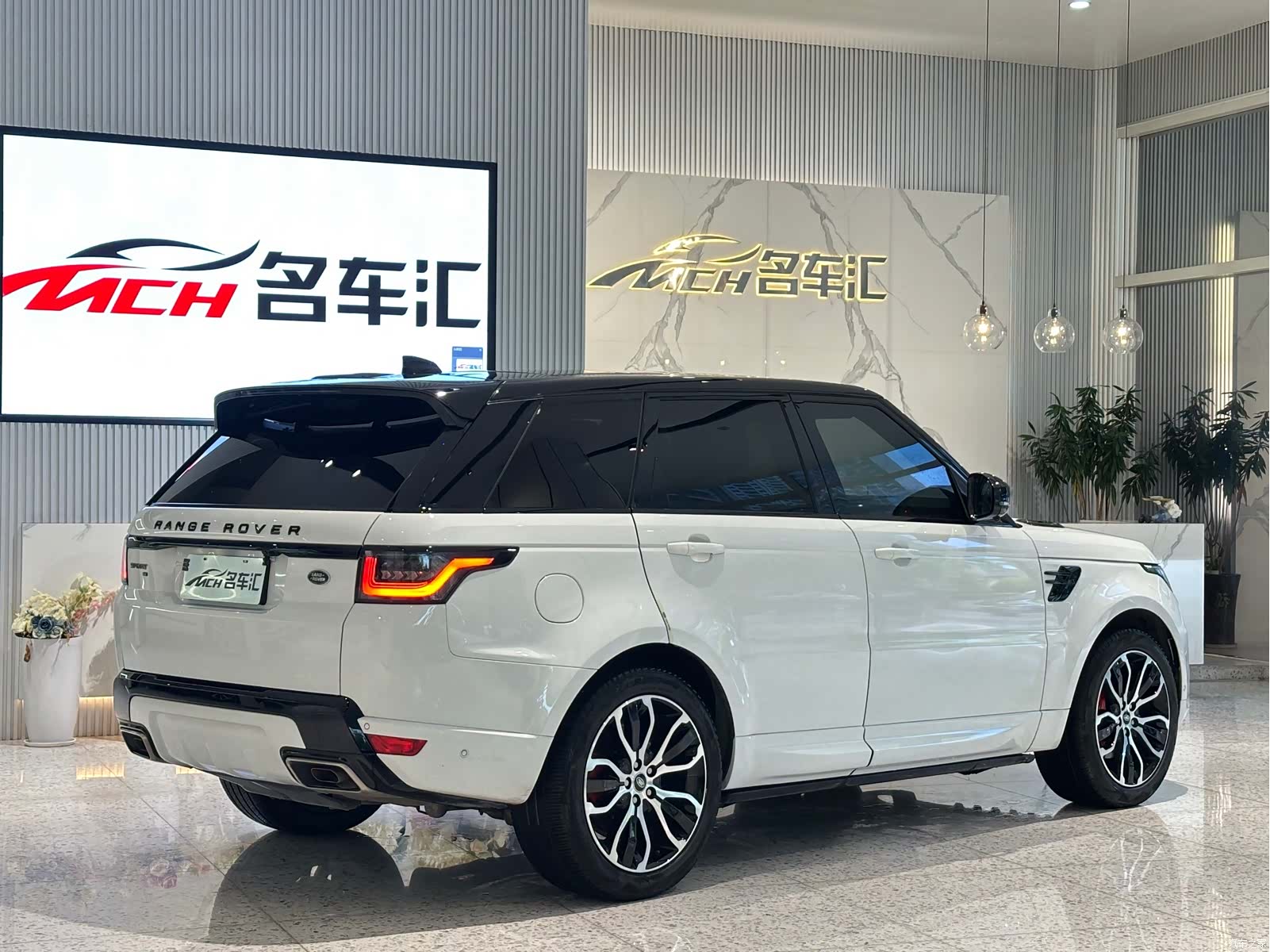Land Rover Range Rover, 2022 3