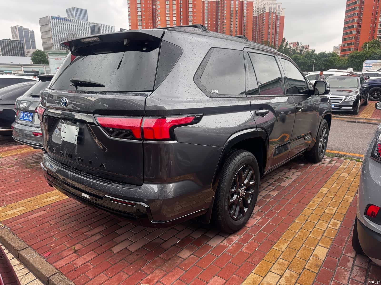 Toyota Sequoia, 2023 15