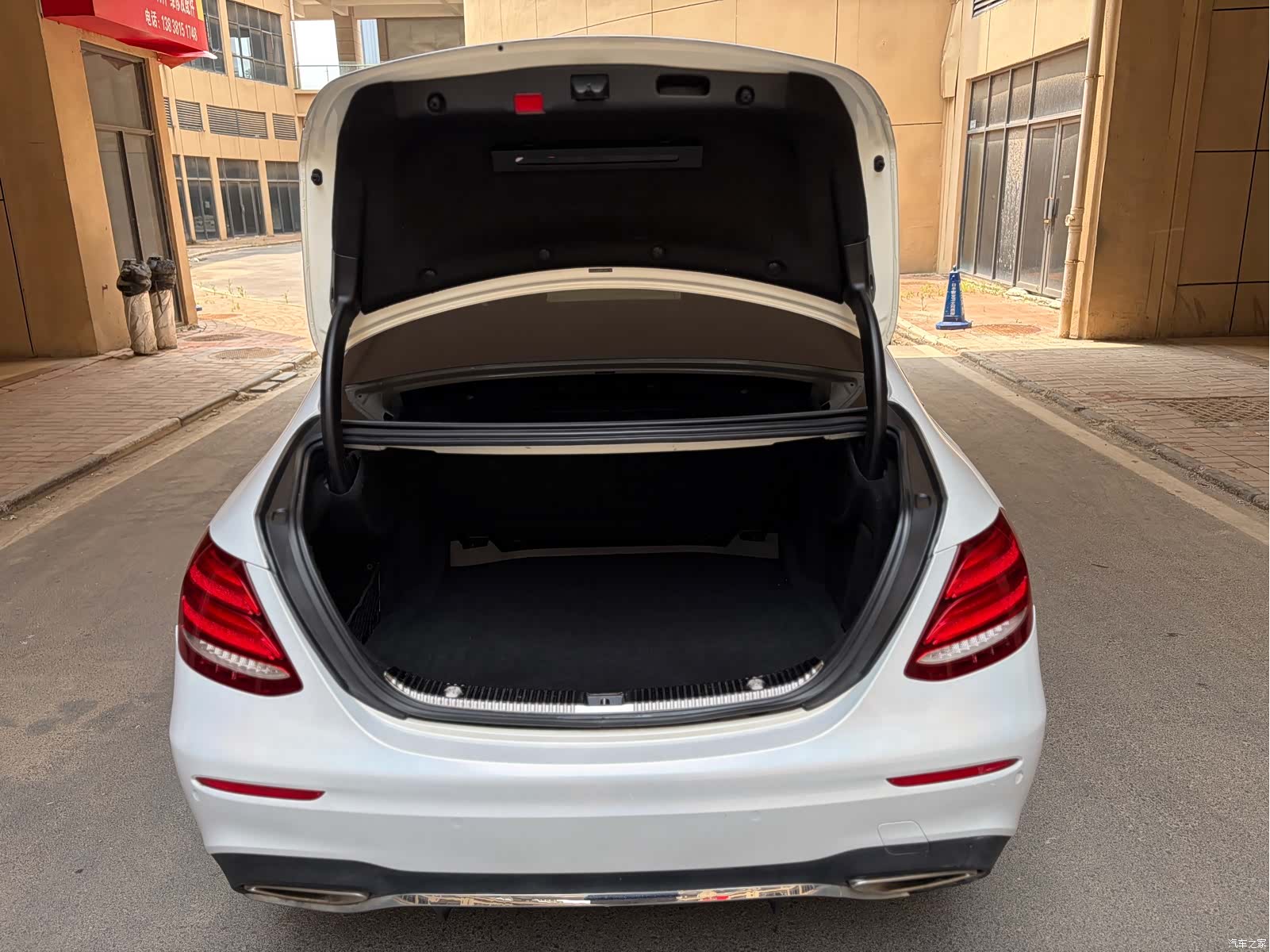 Mercedes-Benz E-Class, 2017 16