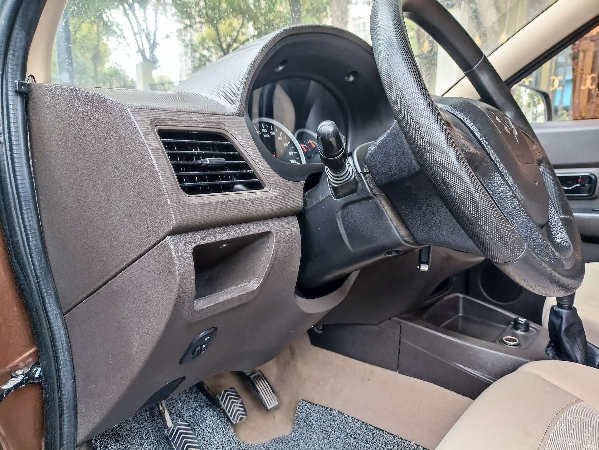 Wuling Hongguang, 2017 20