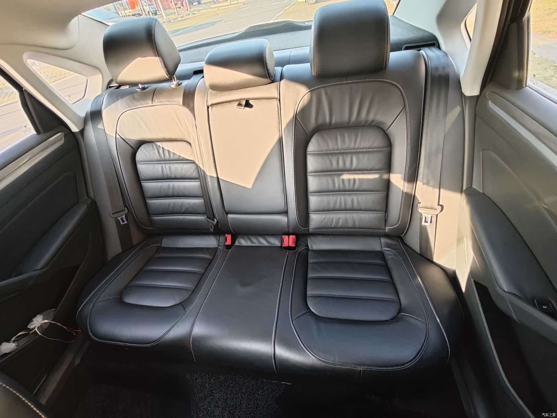 Volkswagen Passat, 2018 11