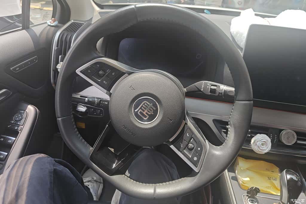 BYD Tang, 2018 15