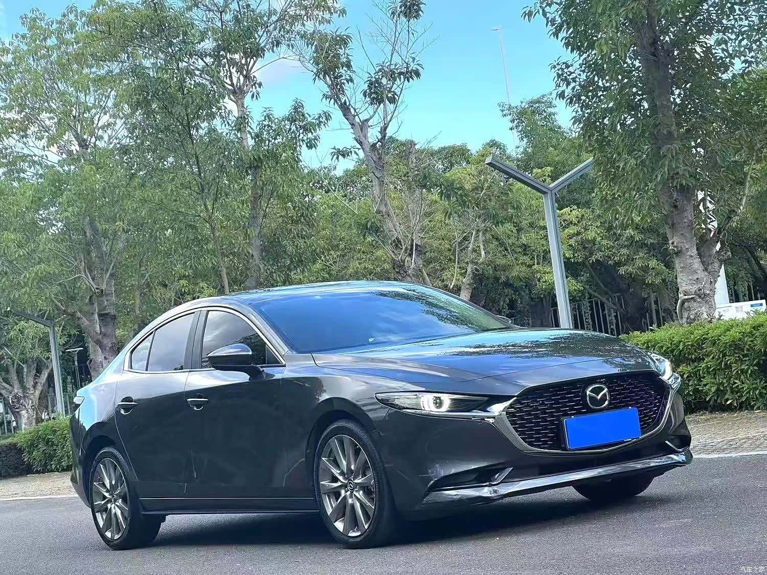 Mazda Mazda3, 2022 12