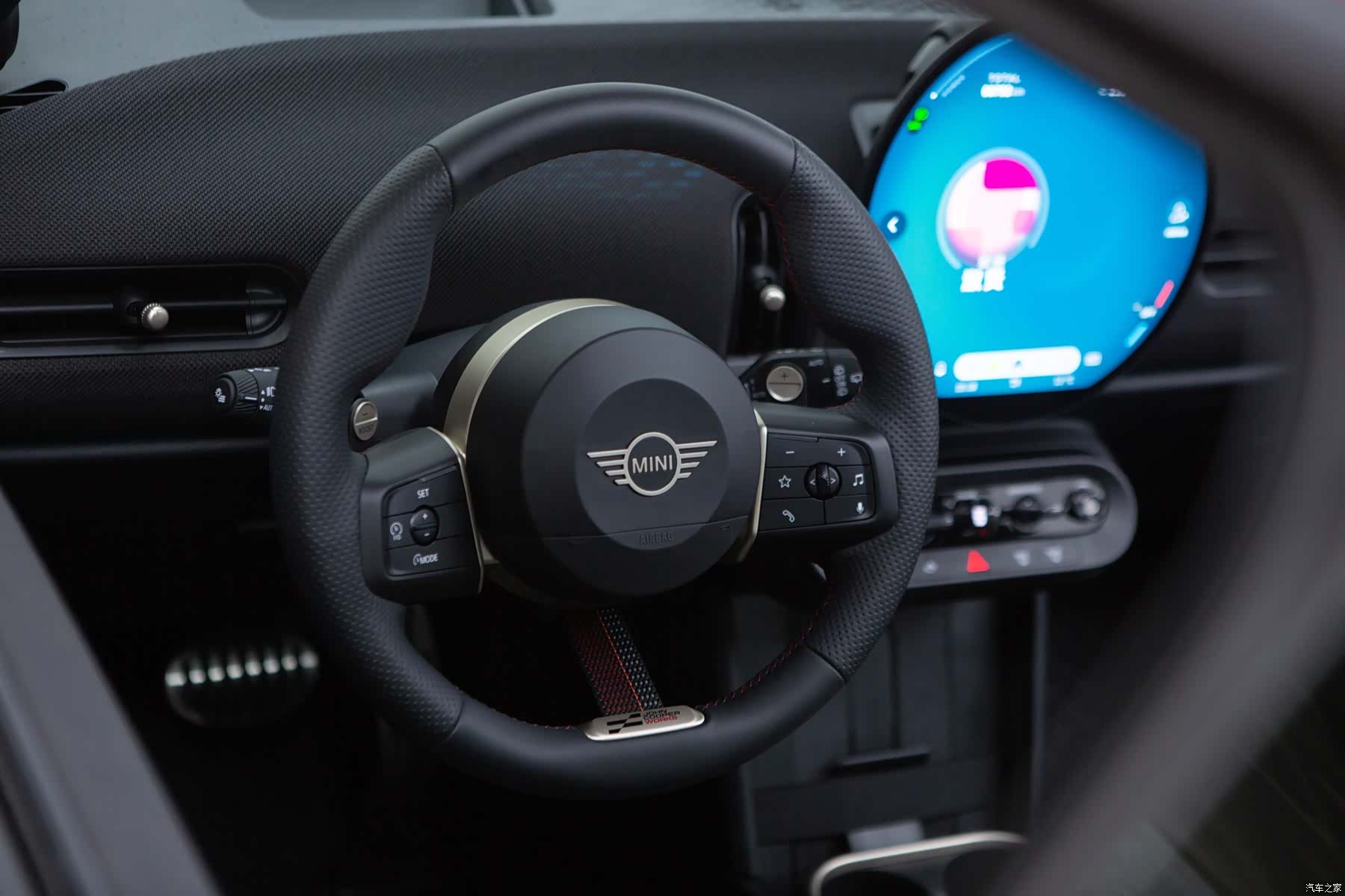 Mini Cooper, 2025 8