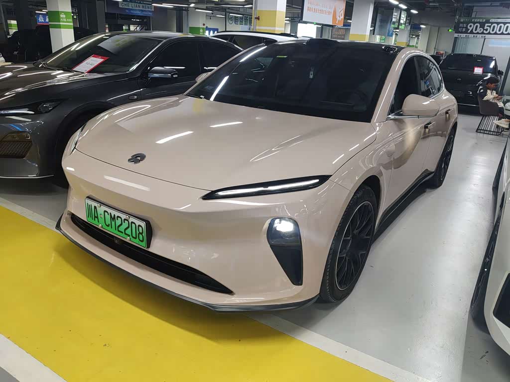NIO ET5T