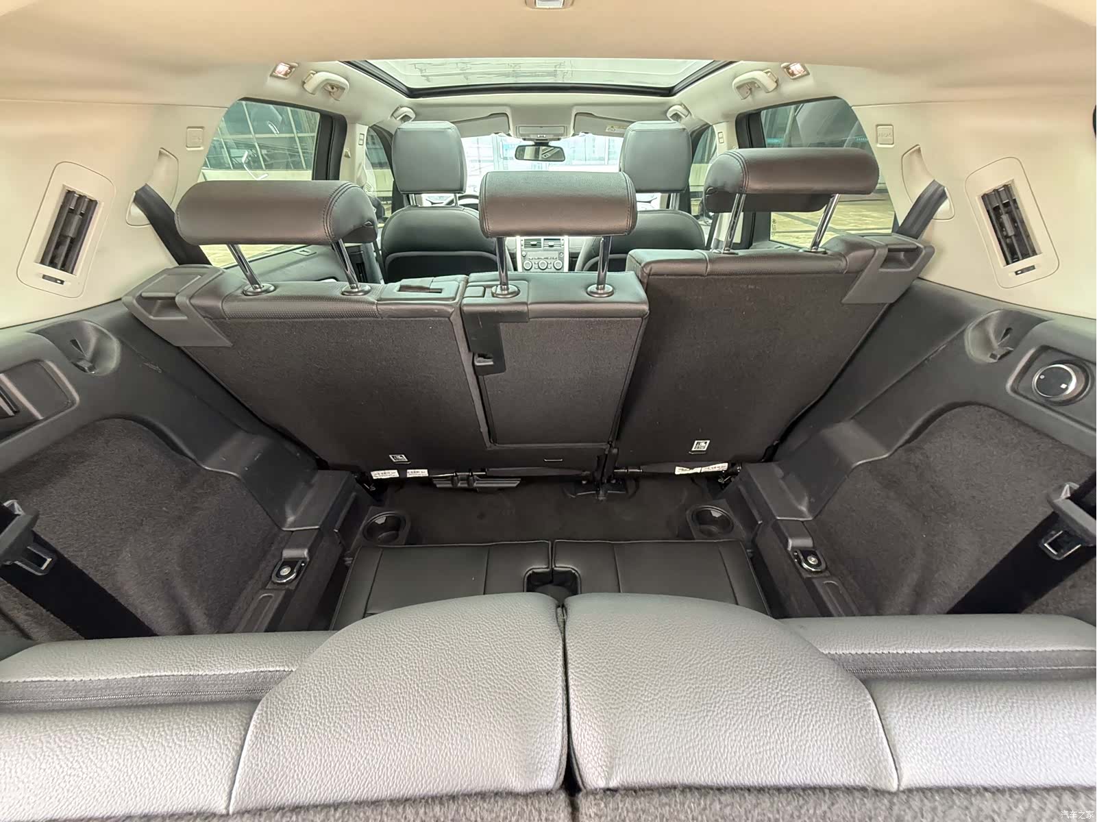 Land Rover Discovery, 2019 9