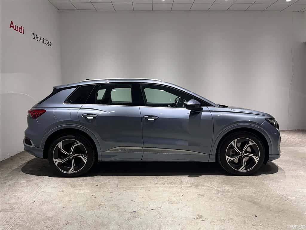 Audi Q4 e-tron, 2025 4