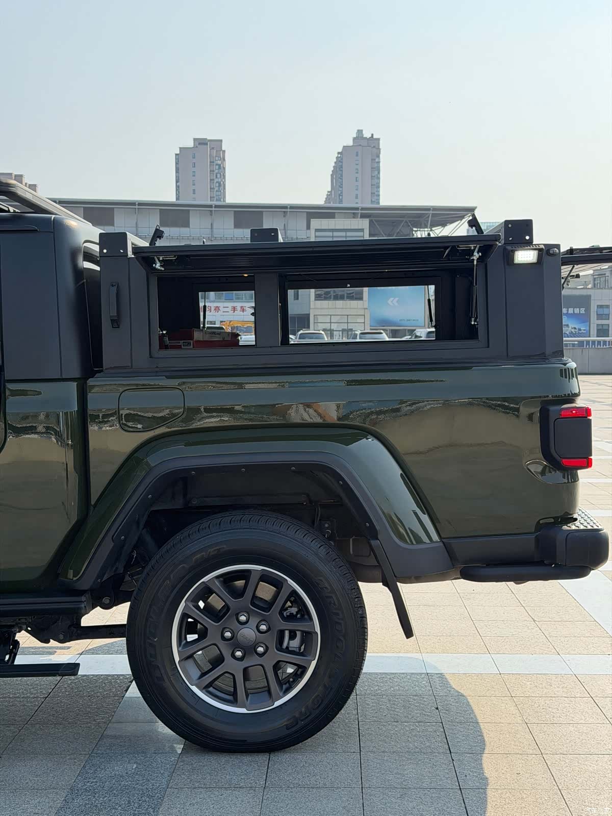 Jeep Gladiator, 2023 21
