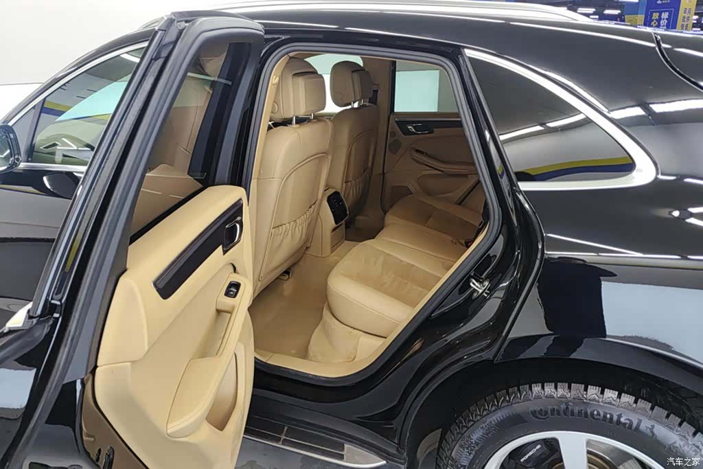 Porsche Macan, 2016 11