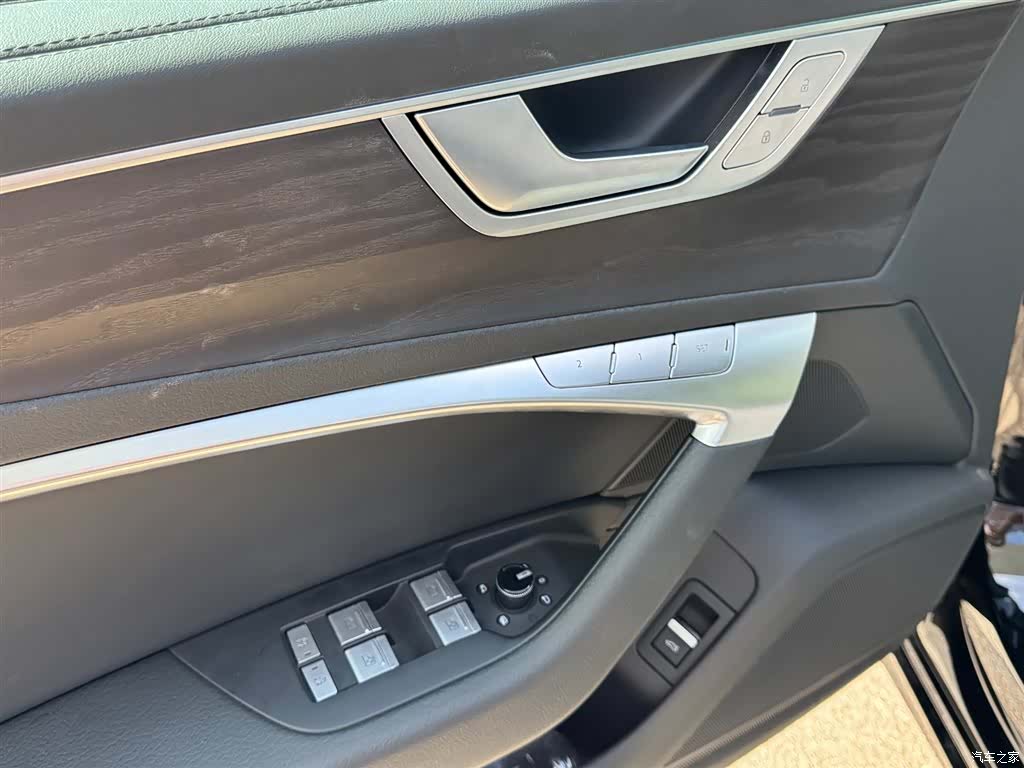Audi A6L, 2025 14