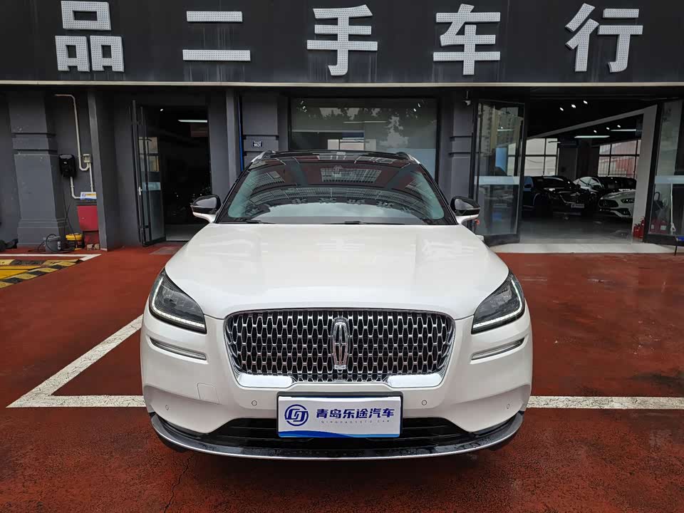 Lincoln Adventurer