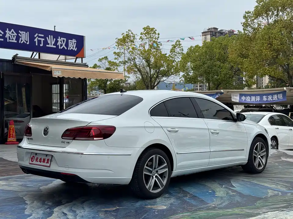 Volkswagen CC