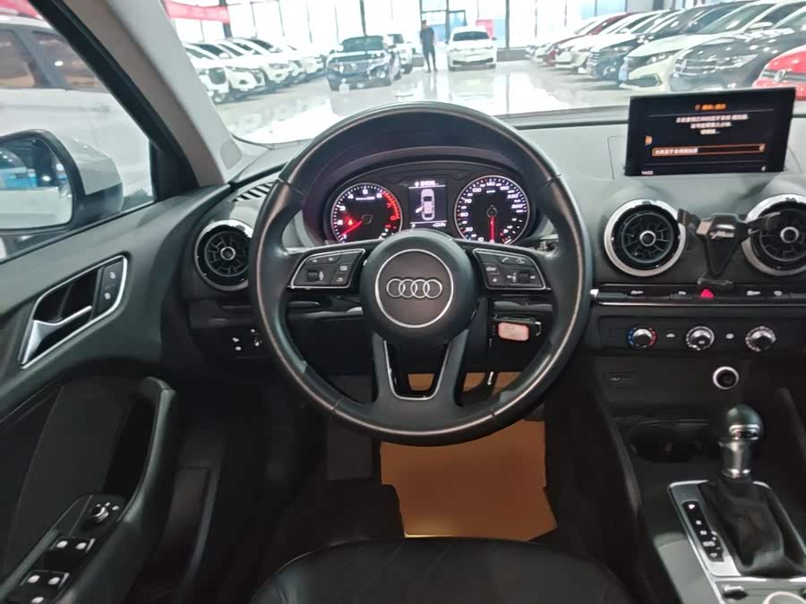 Audi A3 2017, фото 10