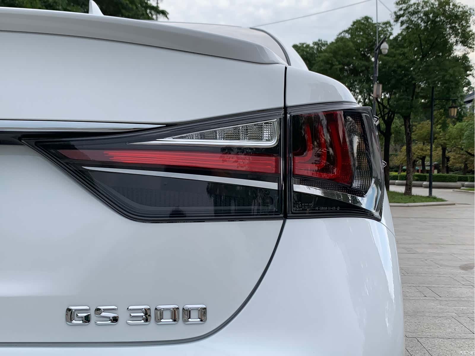 Lexus GS, 2019 11