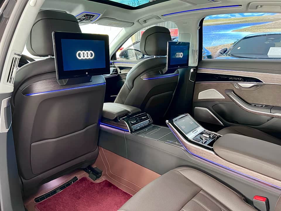 Audi A8 Audi A8