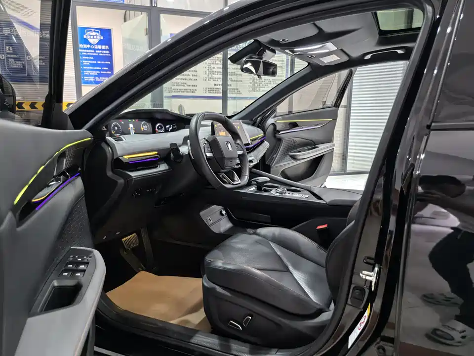 Changan UNI-V