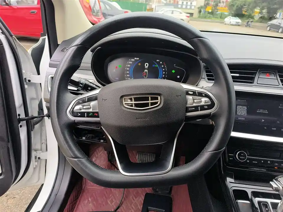 Geely Emgrand GS