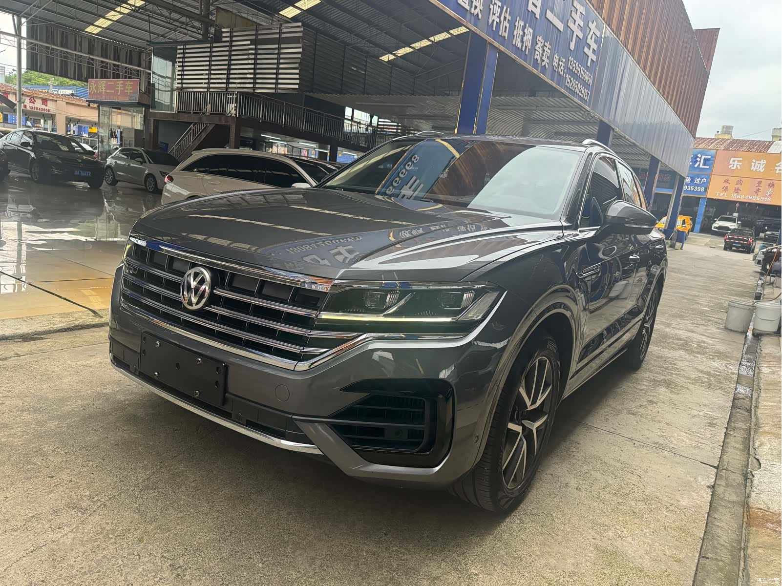 Volkswagen Touareg
