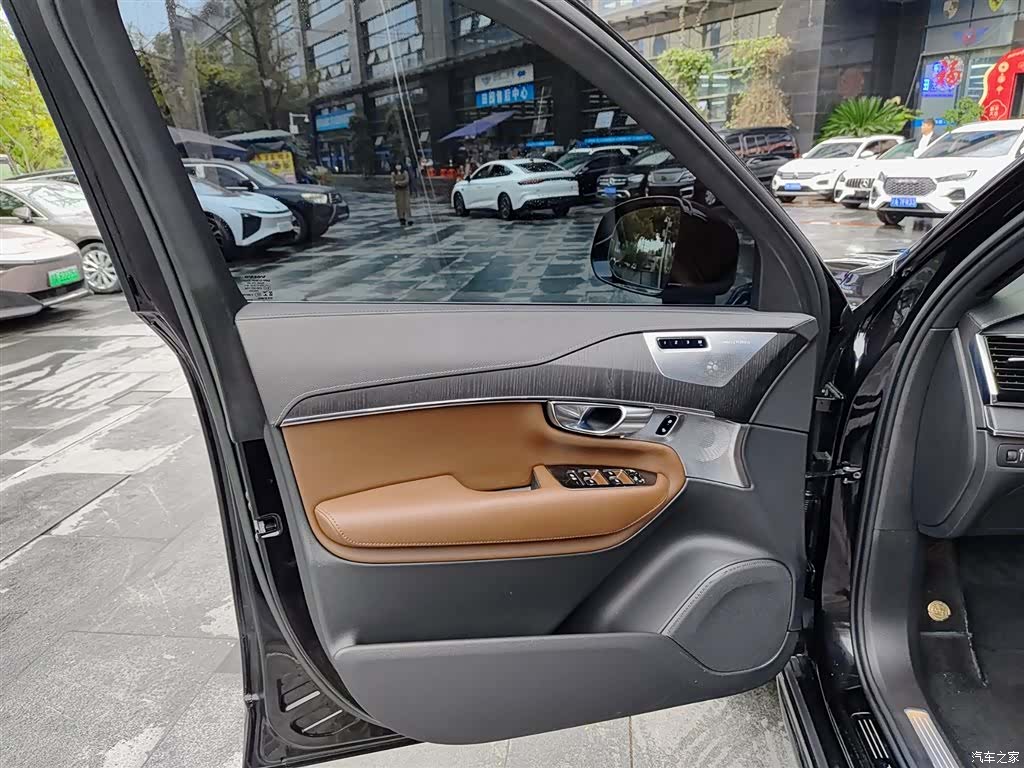 Volvo XC90, 2021 6