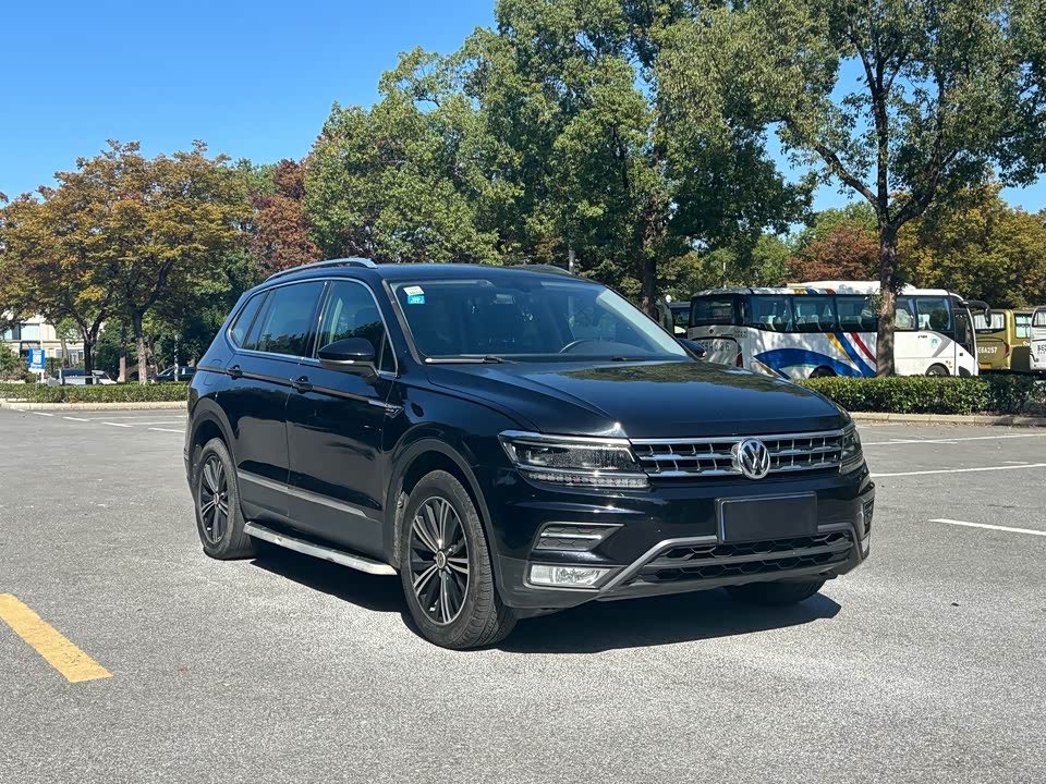 Volkswagen Tiguan L