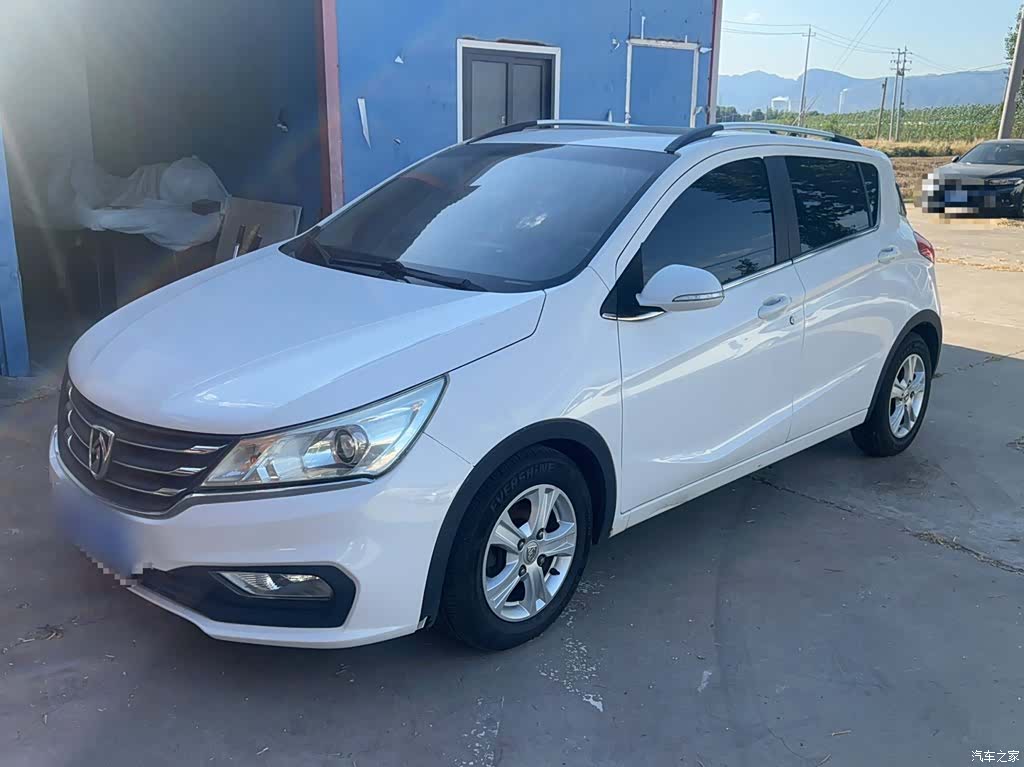 Wuling 310, 2017 2