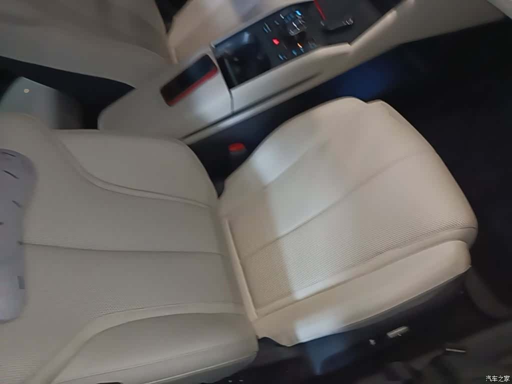 BYD Qin, 2025 4
