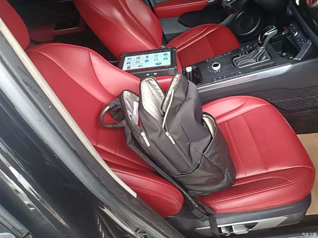 WEY VV5, 2018 25