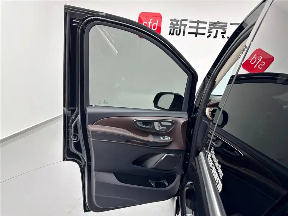Mercedes-Benz V-class Mercedes-Benz V-class