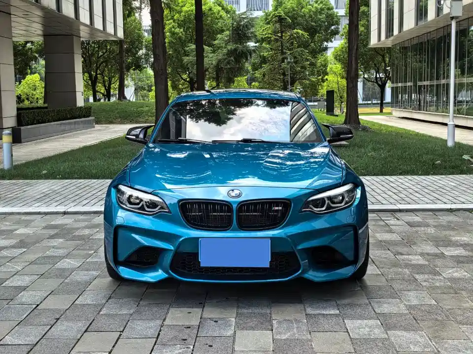 BMW M2