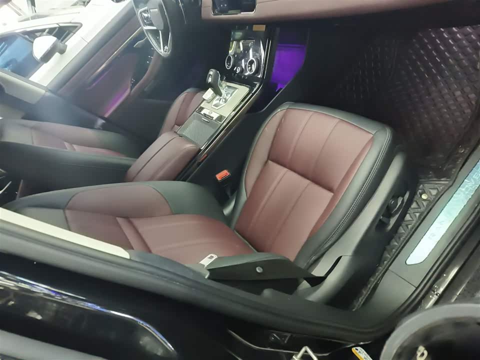 Land Rover Range Rover Aurora