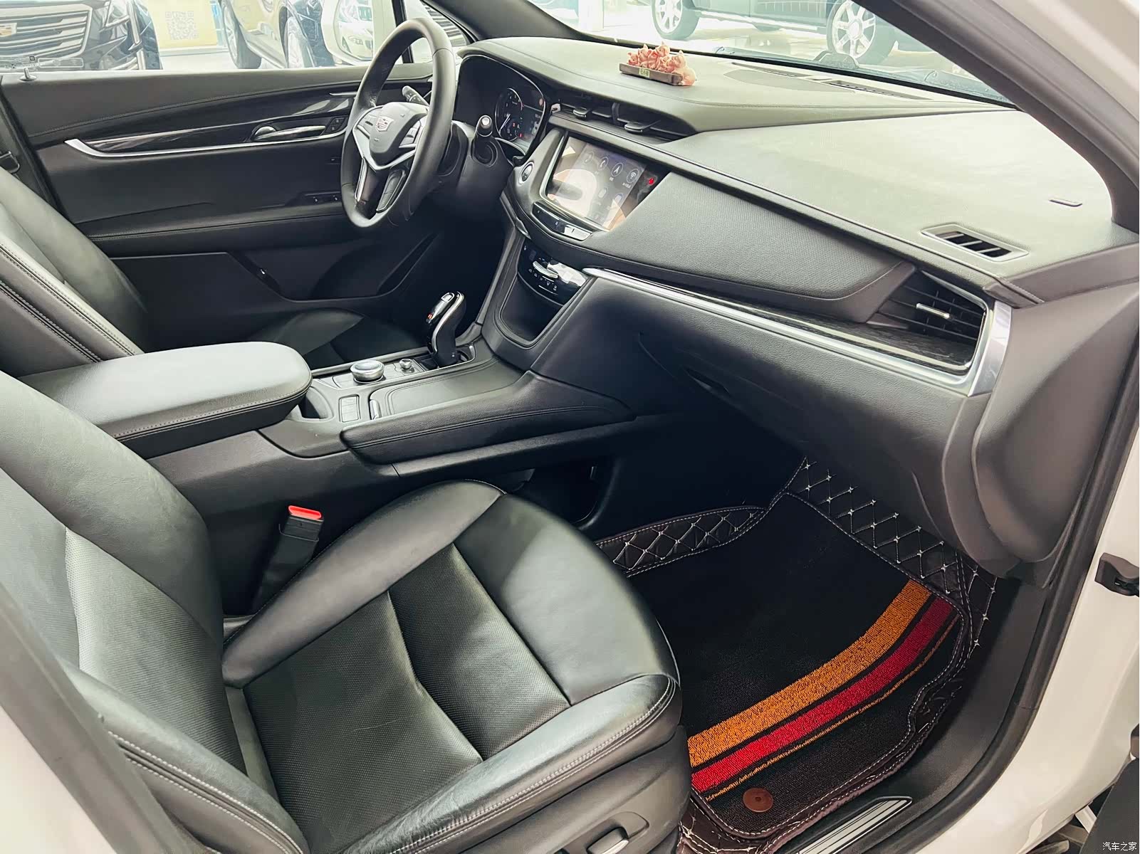 Cadillac XT5, 2020 8