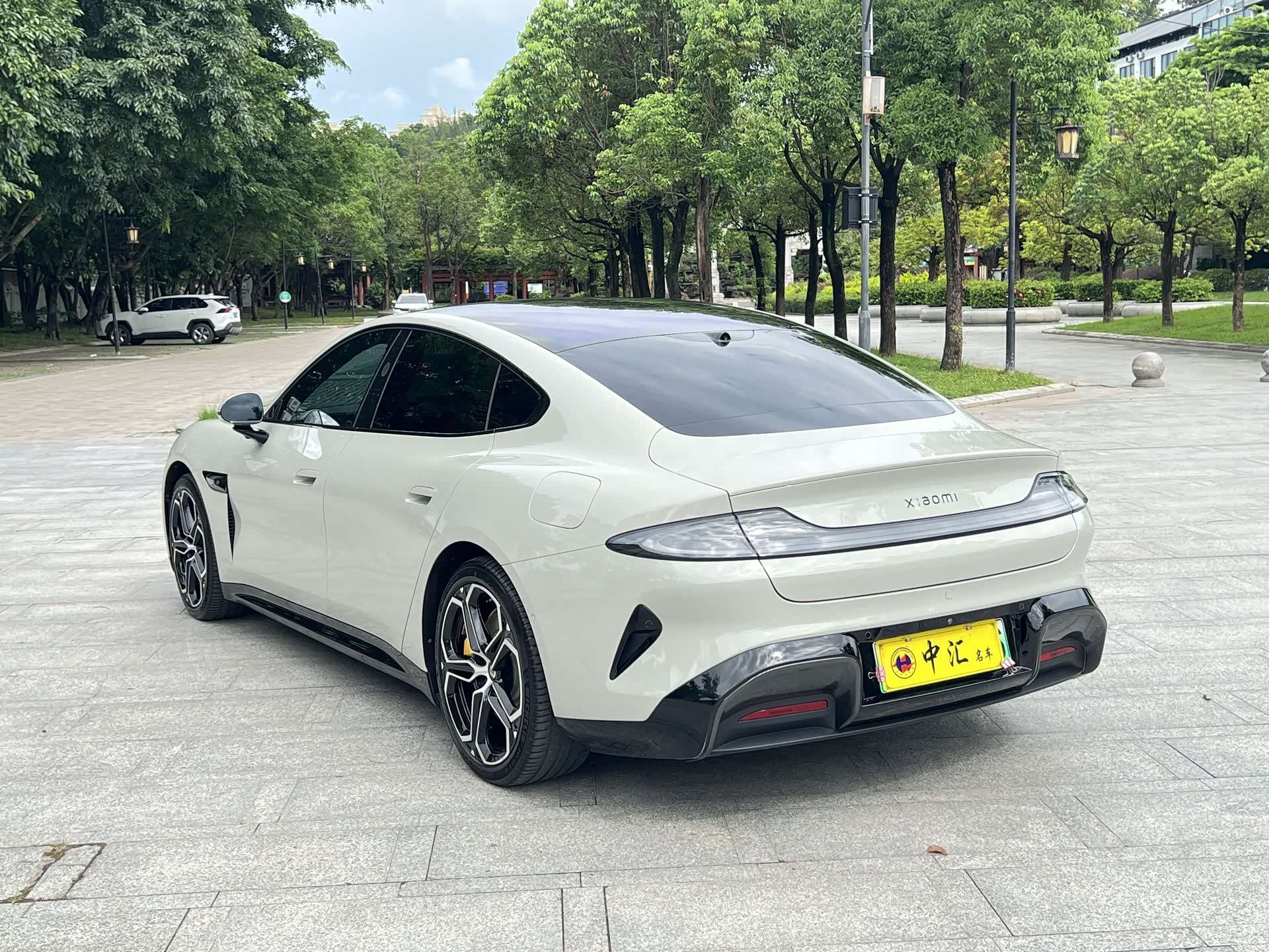 Xiaomi SU7, 2024 9
