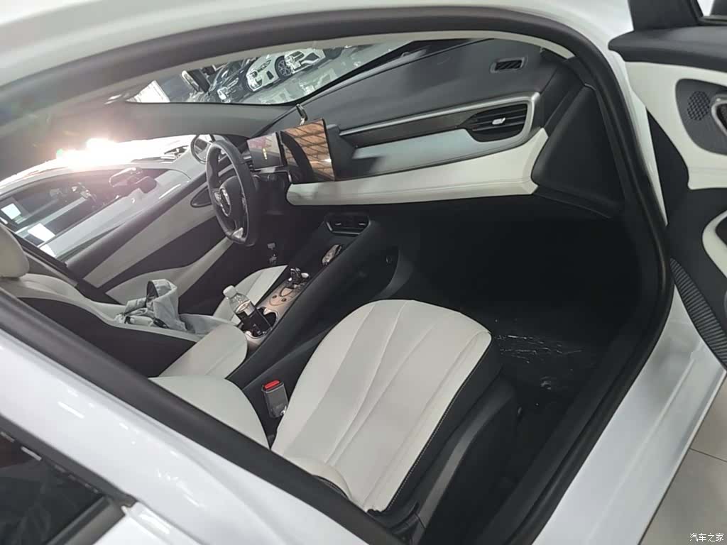 BYD Seal, 2025 25