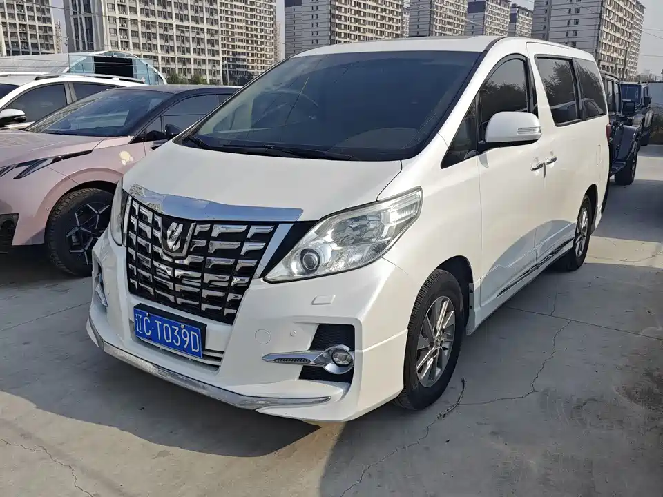 Toyota Elfa Toyota Elfa