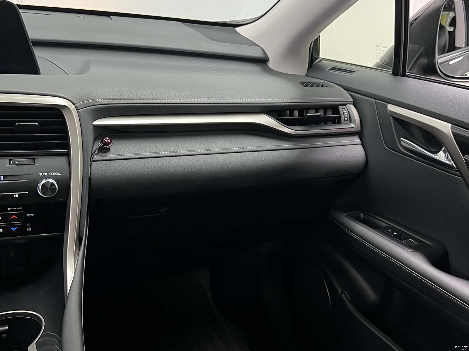 Lexus RX, 2017 21